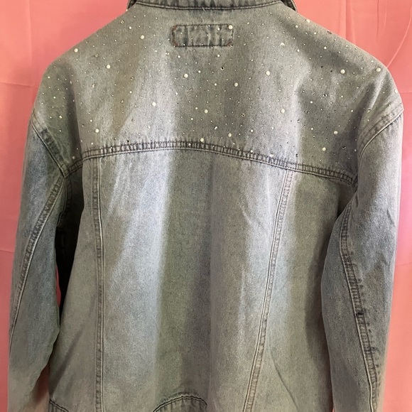 Maurices Women's Blue Denim Jacket - Picture 4 of 5